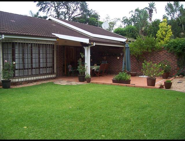 3 BEDROOM FREEHOLD FOR SALE IN GILLITTS